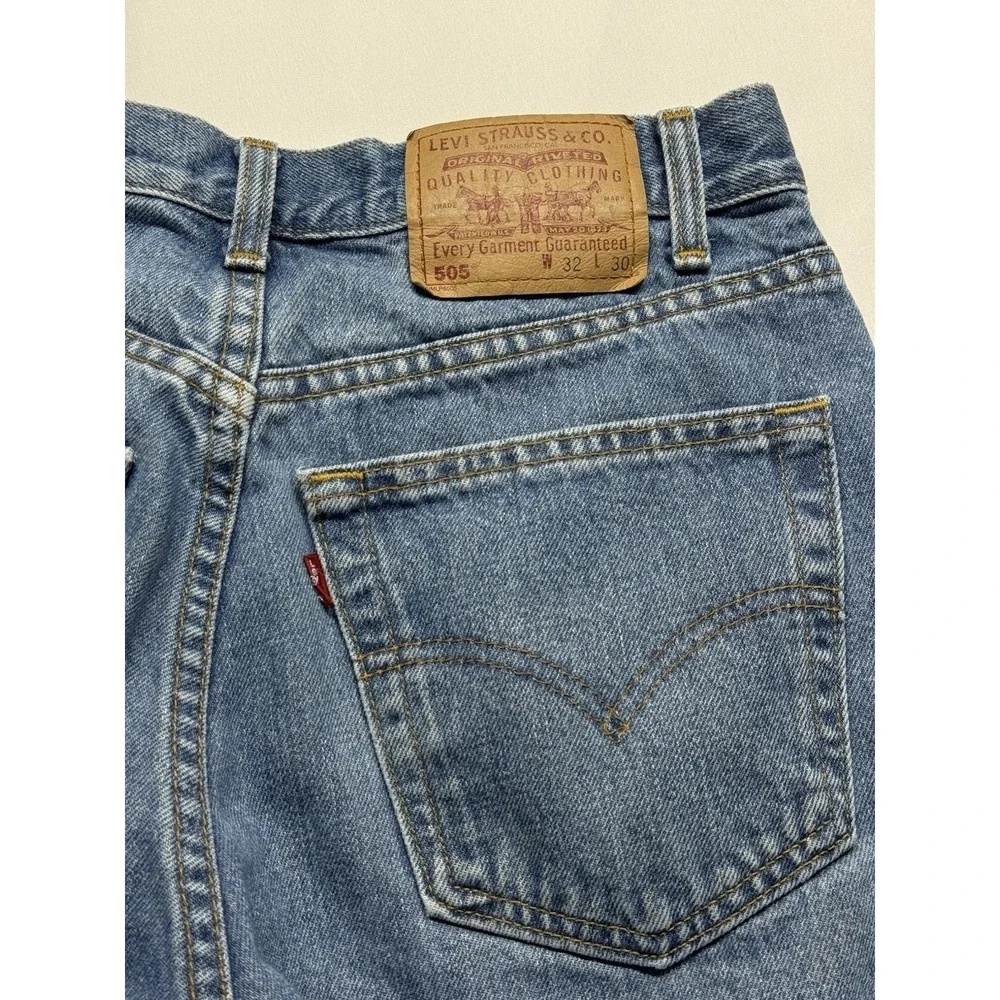 Levi's 505 Jeans Mens 32x30 Regular‎ Fit Blue medium Wash Denim